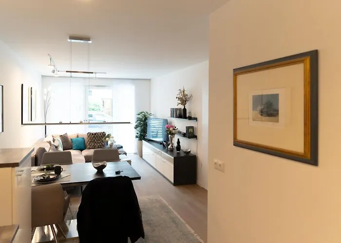 Stilvolles Neubau-apartment Mit Kueche, Netflix & Top-lage Apartamento *