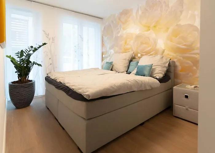 Stilvolles Neubau-apartment Mit Kueche, Netflix & Top-lage * Würselen